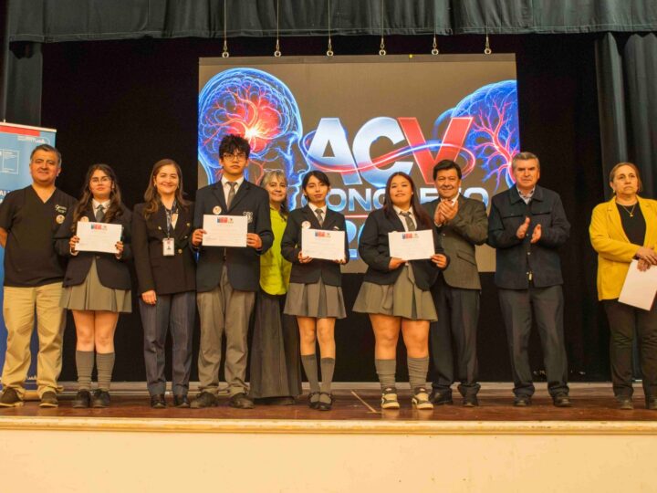 Educación y prevención: estudiantes participaron en el V Congreso Estudiantil ACV en Punta Arenas.