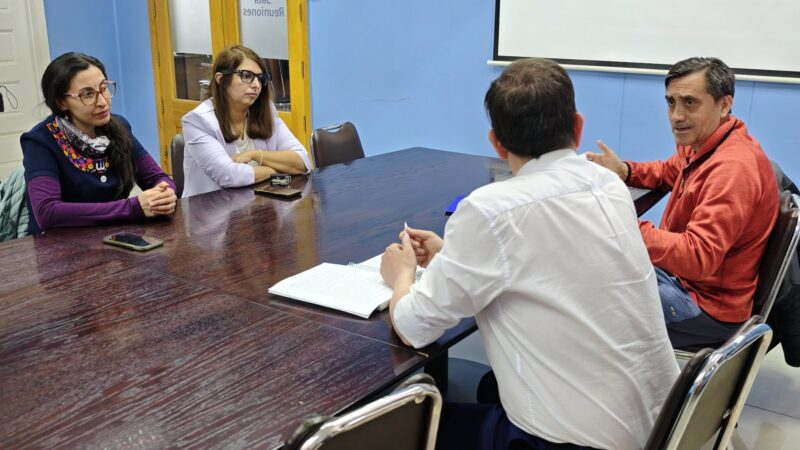 Directiva del Colegio de Profesores de Puerto Natales se reunió con el Delegado Provincial de Ultima Esperanza.