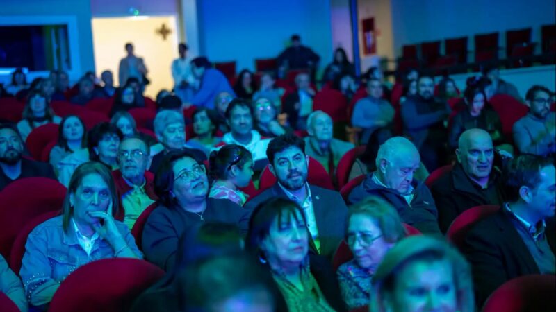 Magallanes rinde homenaje a sus creadores: Se entregaron los Premios Regionales de Cultura, Arte y Patrimonio 2026.