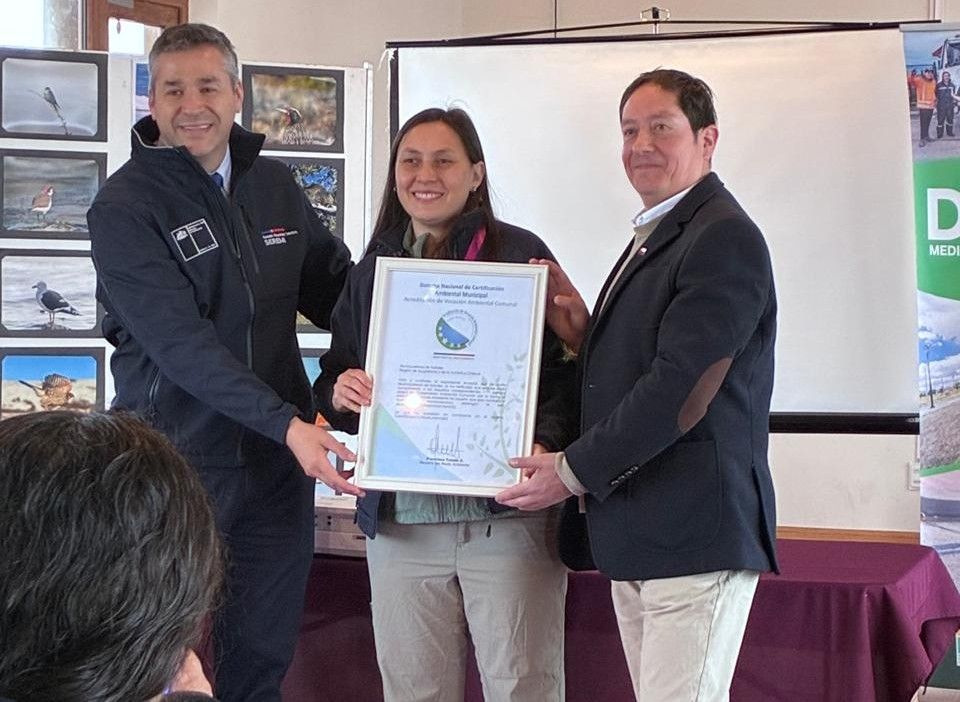 Municipio de Natales recibió la Certificación Ambiental en Nivel de Gobernanza Ambiental Climática Comunal