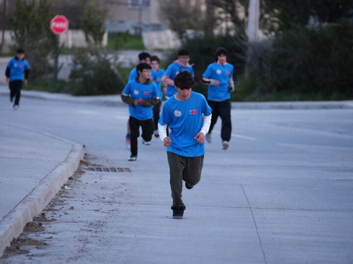 Corrida Familiar Nocturna se efectuó en la localidad fueguina de Cerro Sombrero.