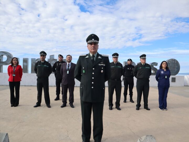 Coronel Claudio González García asume como nuevo Director Regional de Gendarmería en Magallanes.