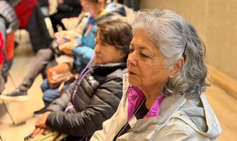 SENAMA Magallanes conmemora Día Internacional de las Personas Mayores con entrega de fondos para proyectos autogestionados.