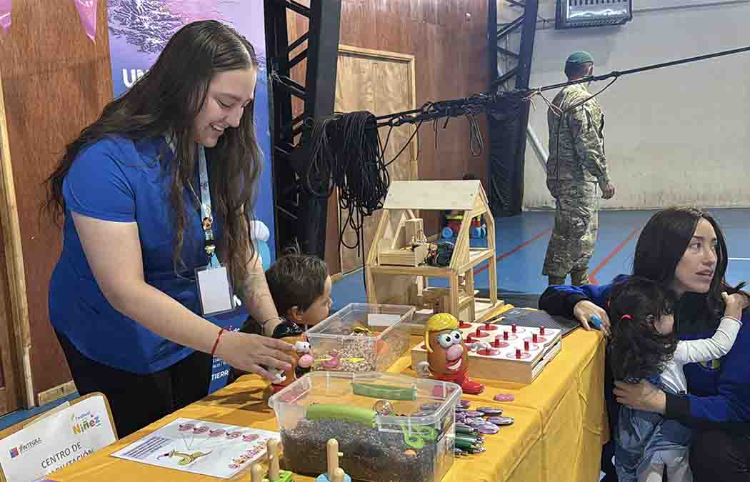 Festival de la Niñez reunió a niños y niñas de Porvenir en una jornada de alegría, juegos y aprendizaje