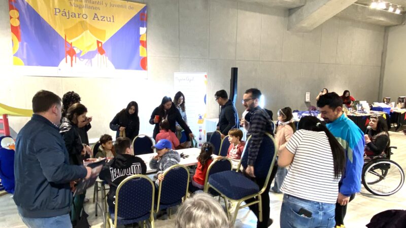La Feria del Libro Infantil y Juvenil “Pájaro Azul” regresa a Punta Arenas con editoriales nacionales y librerías locales.