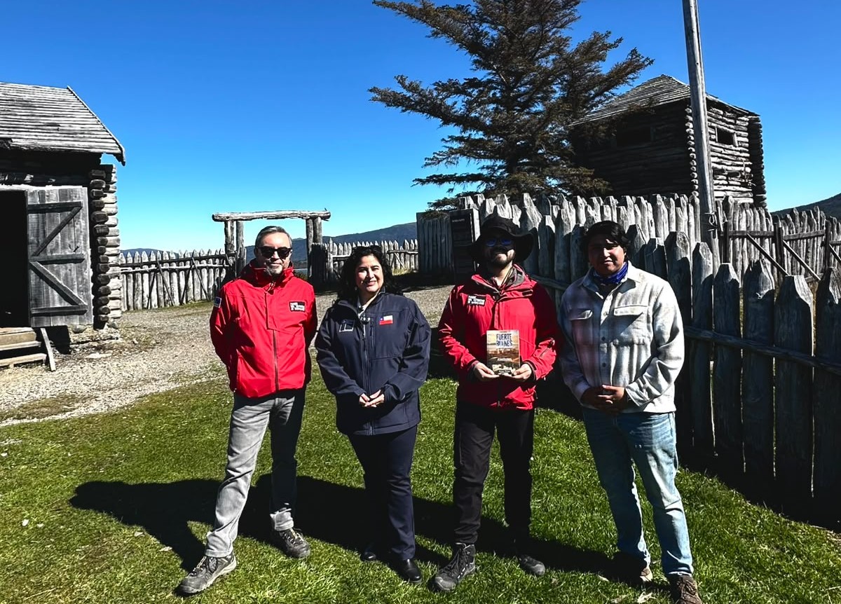 Influencer magallánico y Seremi de Bienes Nacionales llevan a reel las curiosidades del Parque del Estrecho.
