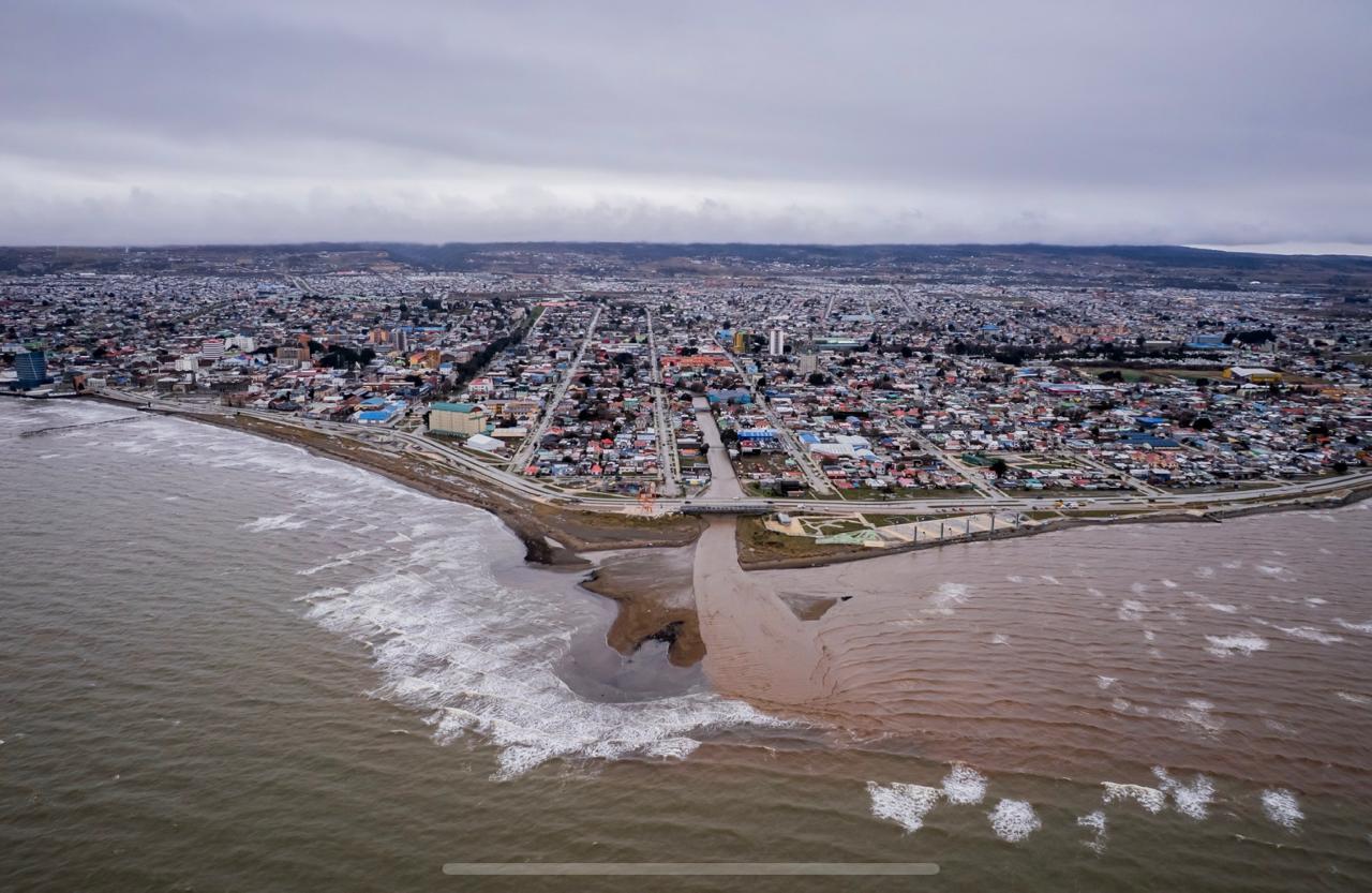 Autoridades actualizan información confirmando que lo más crítico del frente ha pasado y declaran bajo control la situación en Punta Arenas.