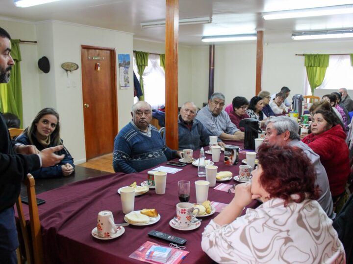 Director regional de Sernac despliega agenda de trabajo en Puerto Williams.